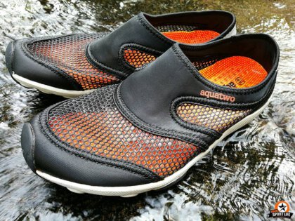 รองเท้าลุยน้ำ ลงน้ำ aquatwo รุ่น503-สีดำส้ม